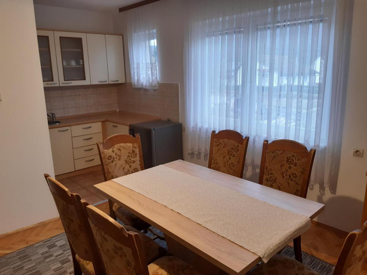 Apartman Helena Slunj Eksteriør bilde