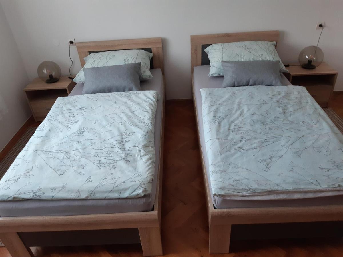 Apartman Helena Slunj Eksteriør bilde